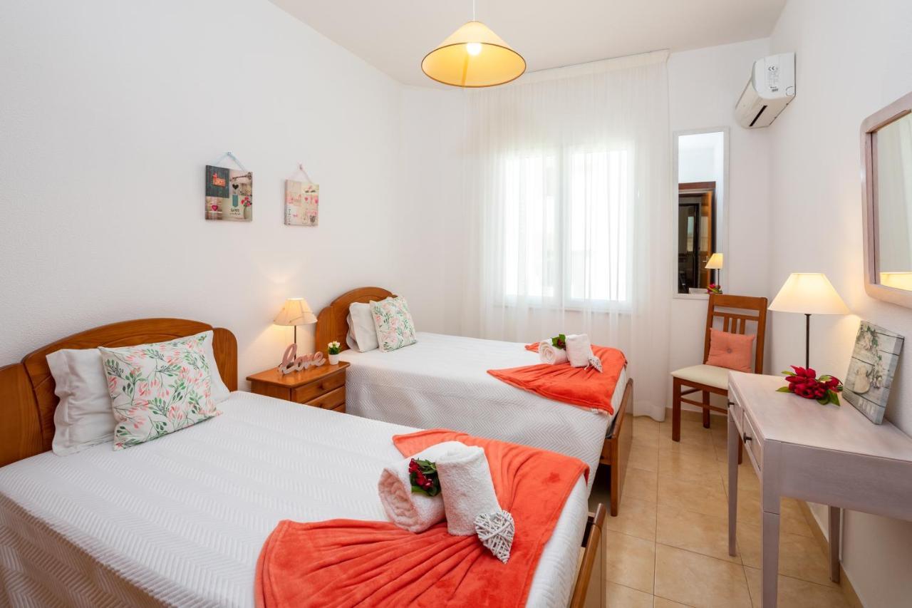 Apartamento Pe Na Areia, Armacao De Pera Ngoại thất bức ảnh