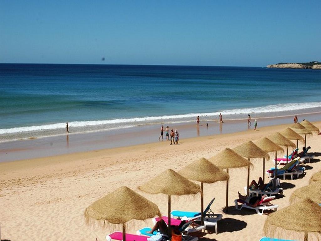 Apartamento Pe Na Areia, Armacao De Pera Ngoại thất bức ảnh