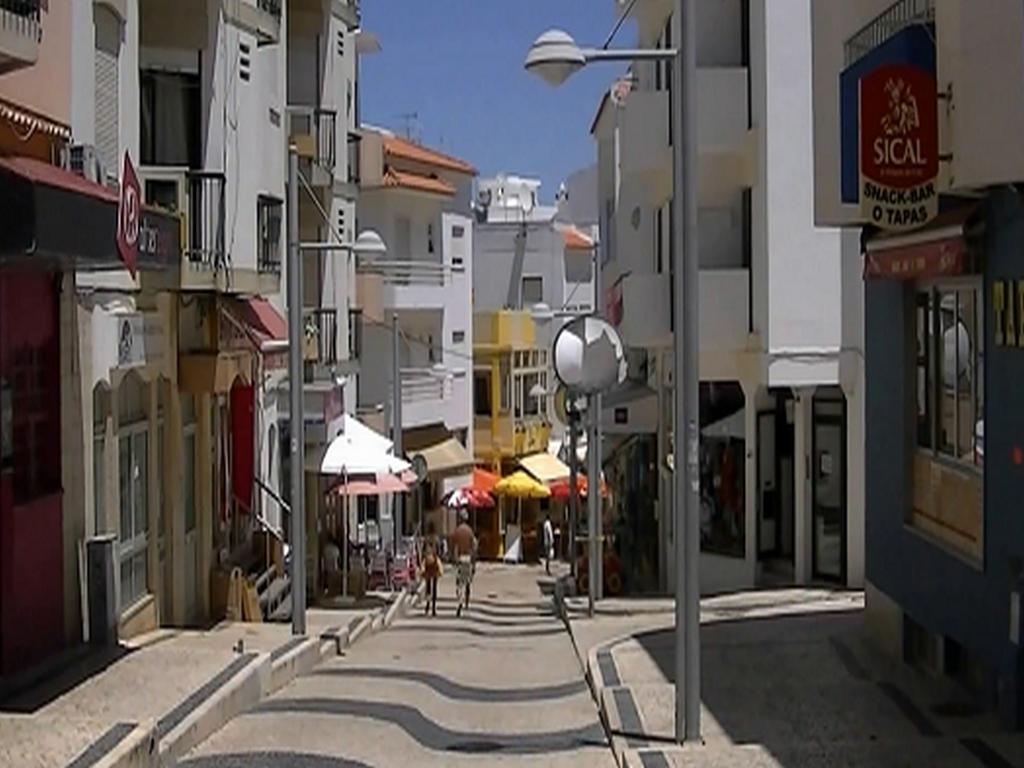 Apartamento Pe Na Areia, Armacao De Pera Ngoại thất bức ảnh
