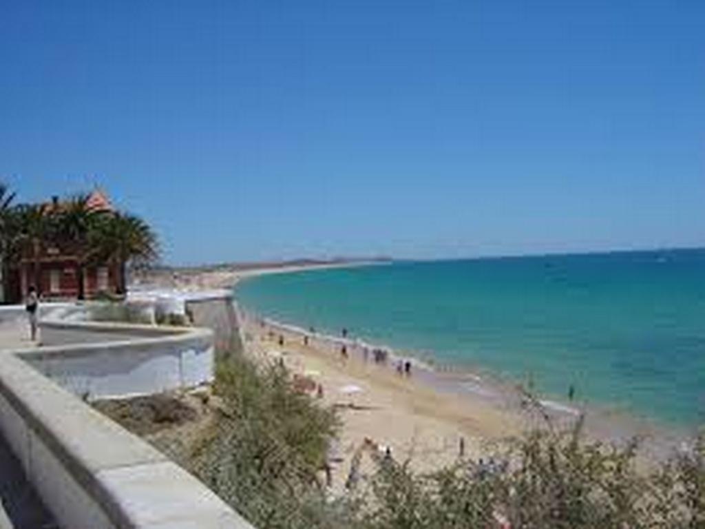 Apartamento Pe Na Areia, Armacao De Pera Ngoại thất bức ảnh